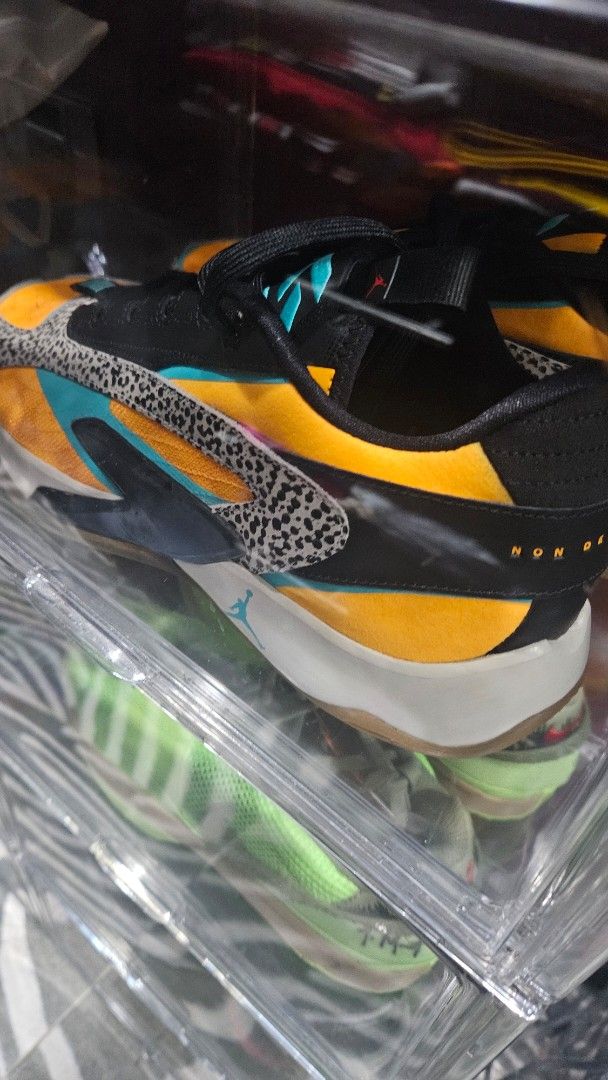 Jordan/Luka (Category: Sneakers) located in Caloocan City. Submitted by anthonylim04-99709 (Listing ID 1462887624, Image 1). Description: - Brand: Jordan - Model: Jordan/ Luka - Size: 11 - Condition: Comes with original box - Ideal for: Casual wear and basketball.