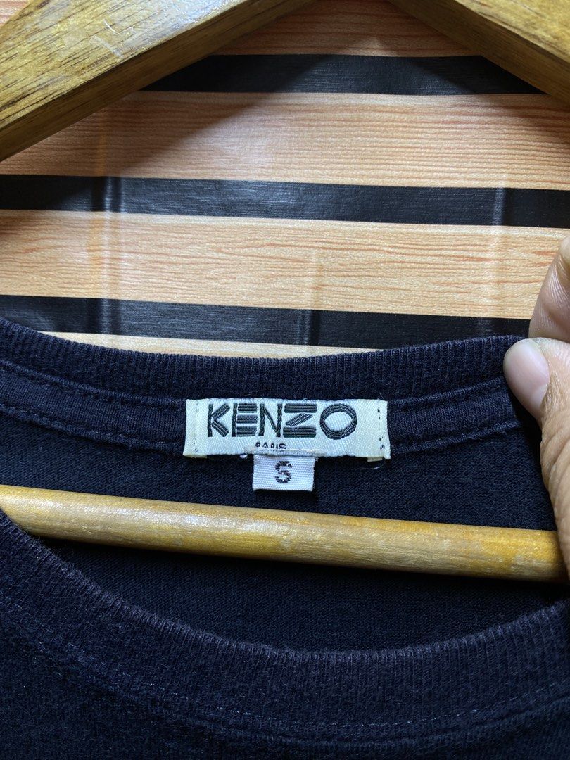 KENZO PARIS TEE (Category: Shirts) located in Makati City. Submitted by drip.poww (Listing ID 1462933352, Image 3). Description: - Authentic Kenzo Paris - Color: Black - Size: Small - Authentic - Excellent condition - Need wash, fresh from bale - Material: 100% Cotton Please don’t expect too much—these are thrifted (ukay) items. 😊 !!STILL NEGOTIABLE!!.