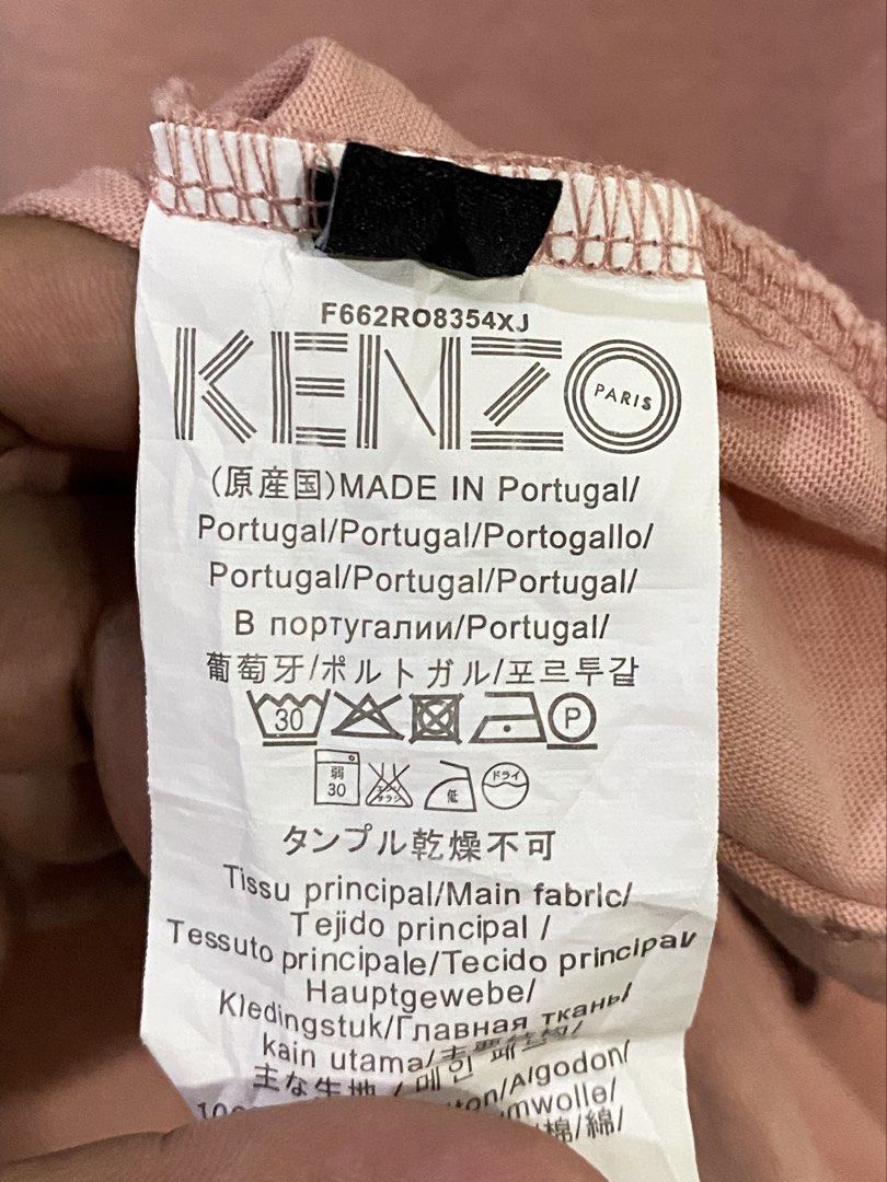 KENZO X VERDY LOGO (Category: Luxury Apparel) located in Rizal. Submitted by thrift.cartel (Listing ID 1463094918, Image 2). Description: MISSING RED NECK TAG LASER PRINT.