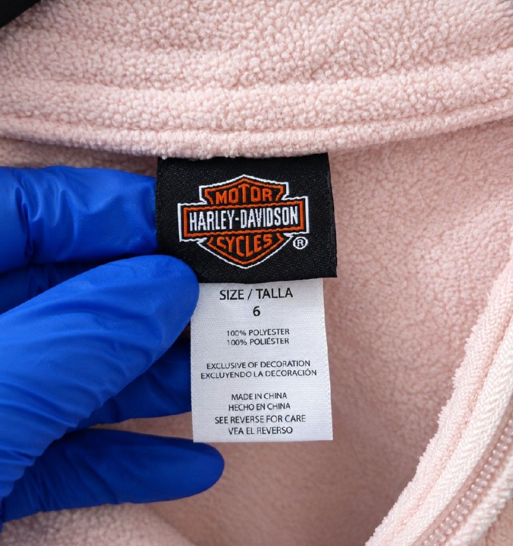 Kids Harley-Davidson Pink Fleece Pullover Size 6 (Category: Babies & Kids Fashion) located in Manila. Submitted by pdwainn84681 (Listing ID 1463042245, Image 3). Description: Wts this Harley-Davidson Micro Polar Tech Fleece Sweatshirt for kids Size 6 Dimes →16 W →16 L Good as new 📥IF INTERESTED .