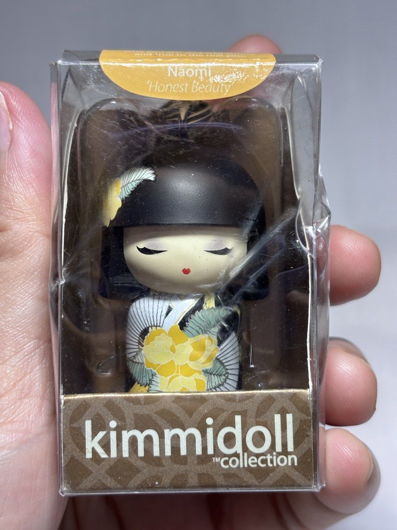 Kimmidoll Collection Naomi Keychain (Category: Designer & Blind Box Toys) located in Sablan. Submitted by 21enygrace.ph (Listing ID 1462949778, Image 2). Description: - Kimmiedoll Collection Naomi keychain - Features the 'Honest Beauty' character - Comes in original packaging - Keychain is attached to the doll - Ideal for collectors or as a cute accessory.