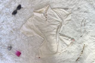 (Category: ) located in . Submitted by love_clothies (Listing ID 1462897009, Image 1). Description: .