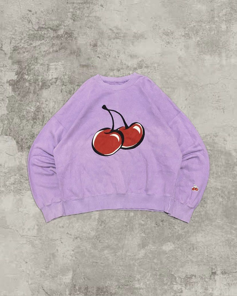 KIRSH SWEATER (Category: Coats, Jackets and Outerwear) located in Cebu City. Submitted by vast_trese.13 (Listing ID 1462993906, Image 1). Description: ⚠️ITEM DETAILS ⚠️ LENGTH: 25(in inches) WIDTH: 25(in inches) SHLDR - END: 21(in inches) PIT - END: 19(in inches) SIZE: LARGE COLOR WAY: LAVENDER COLOR CONDITION: 10/10 ISSUE: NONE OVERALL CONDITION: 10/10 💵PRICE 💵 600.
