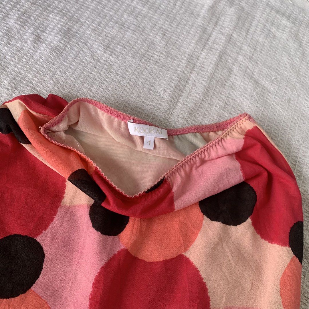 [SOLD] KOOKAI midi skirt (Category: Skirts) located in Cebu City. Submitted by hiddenlabel (Listing ID 1463068786, Image 3). Description: Xs-small Brand: KOOKAI.