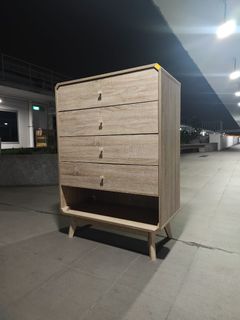 Chest of Drawers 收藏品 1