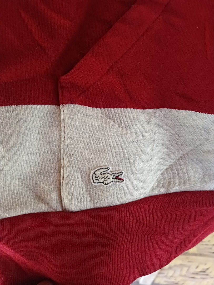 Lacoste Live Hoodie (Category: Coats, Jackets and Outerwear) located in Caloocan City. Submitted by keenfox-8542 (Listing ID 1462926497, Image 3). Description: 18x23 issue: cut tags, small scratch Excellent Condition.