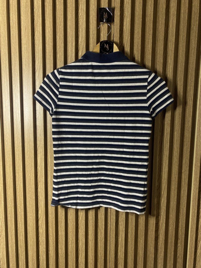 Lacoste striped polo (Category: Shirts) located in Davao. Submitted by msthrifted (Listing ID 1462900810, Image 3). Description: Size 34 No flaws.