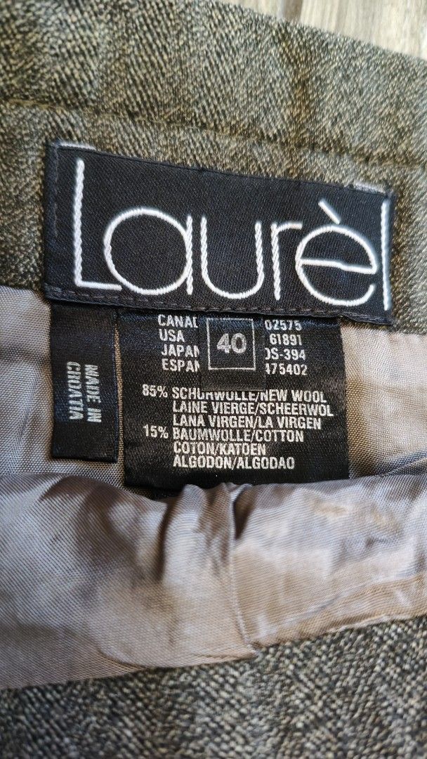 Laurel Business Suit Set （分類：套裝）位於 Hong Kong。 由 potatoessmall 提交（商品編號 1462900390，圖片 4）。簡介： Top made in Germany, dress made in Croatia.。