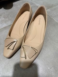 （分類：）位於 。 由 nanaha23513 提交（商品編號 1463032391，圖片 1）。簡介： 。