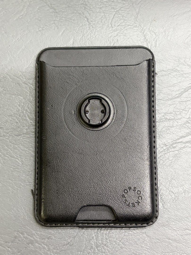Leather Popsocket wallet (Magsafe) (Category: Other Mobile & Gadget Accessories) located in Quezon City. Submitted by bumili.kana.tea (Listing ID 1463058150, Image 1). Description: ‼️ORIGINAL‼️ ✅ With magsafe ✅can fit 4 cards 💰Mode of payment: Gcash/BDO 🛵Mode of delivery: Lalamove 📍Loc: Mandaluyong.