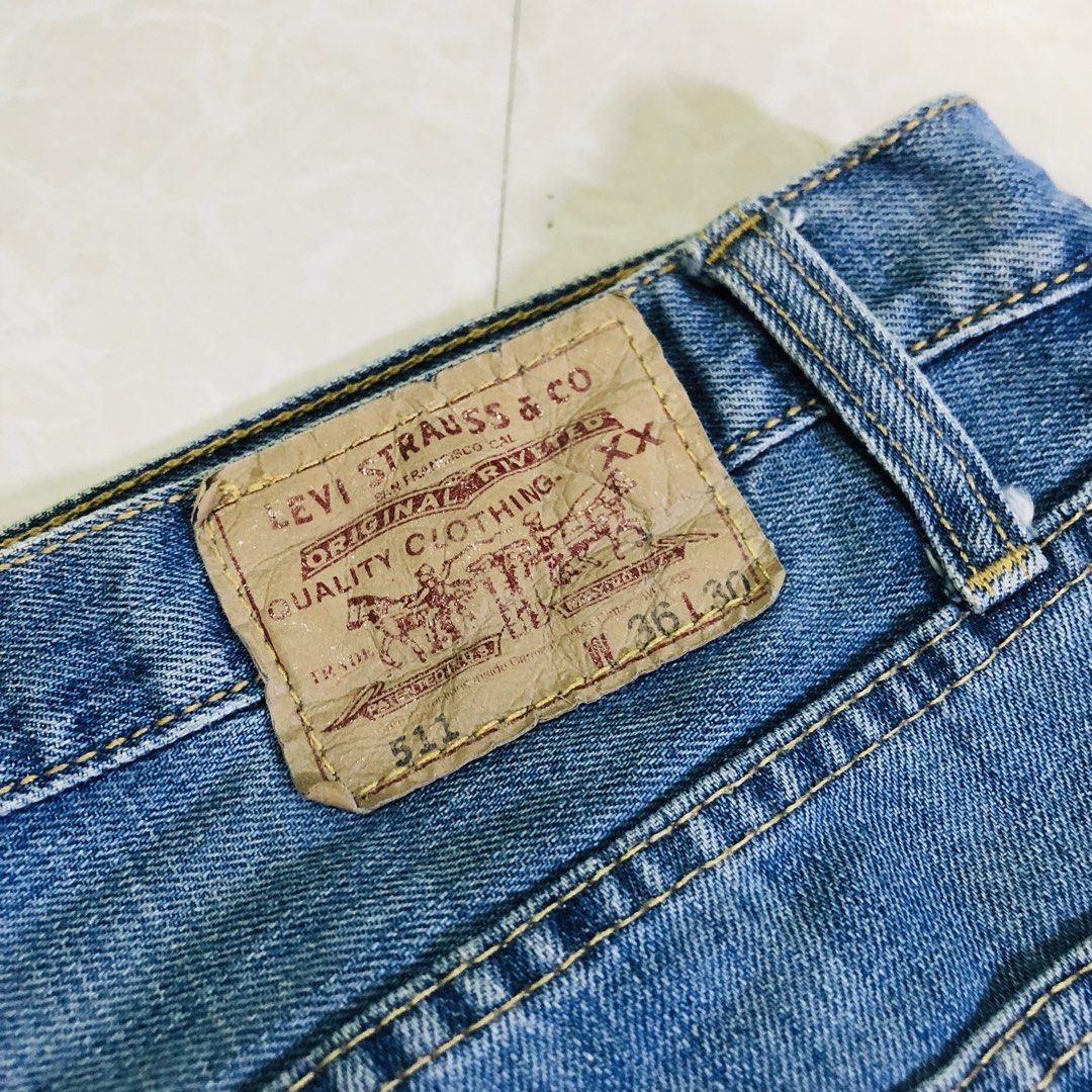 Levis 511 vintage (Category: Jeans) located in Samal. Submitted by rj_thrift (Listing ID 1463019264, Image 3). Description: size 34-36x40 issue none excellent condi crispy condition.