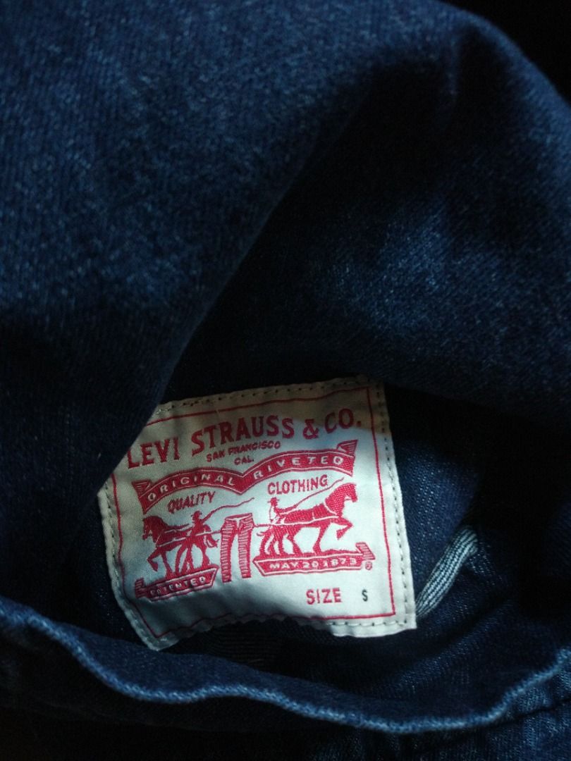 Levis Denim Noragi S (Category: Coats, Jackets and Outerwear) located in Pasay City. Submitted by denimdude.ph (Listing ID 1462906981, Image 3). Description: .