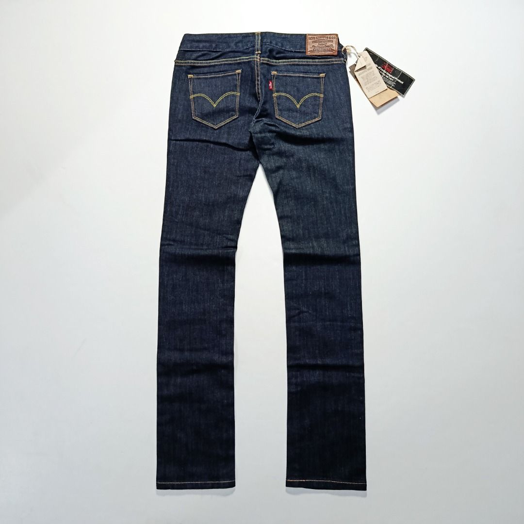 Levi’s Tight Straight – Dark Indigo (Category: Jeans) located in Taytay. Submitted by hoodgrail.vtg (Listing ID 1462951157, Image 2). Description: • Excellent condition - Like new • Original hangtags attached with deep indigo denim and clean yellow stitching • Size on tag: W25 L32 — best fits W28 • Measurements: 14.5 x 40 in • Leg opening: 6.5 in • Color rate: 9.5/10 • Issue: None.