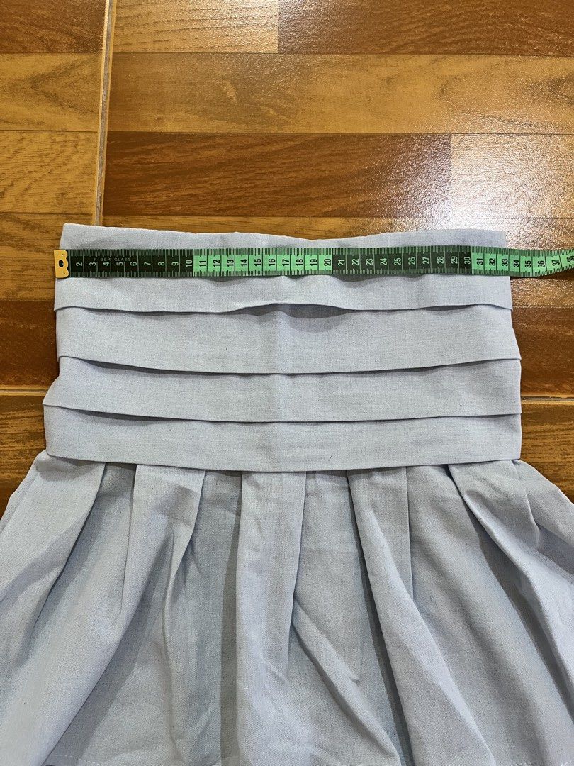 Light Blue Linen Pleated Tube Top (Category: Skirts) located in Sorsogon. Submitted by onthedailly (Listing ID 1461010506, Image 2). Description: Light blue linen tube top. Peplum with pleated top part. mop: gcash/maribank courier: j&t loc: sor city (bicol).