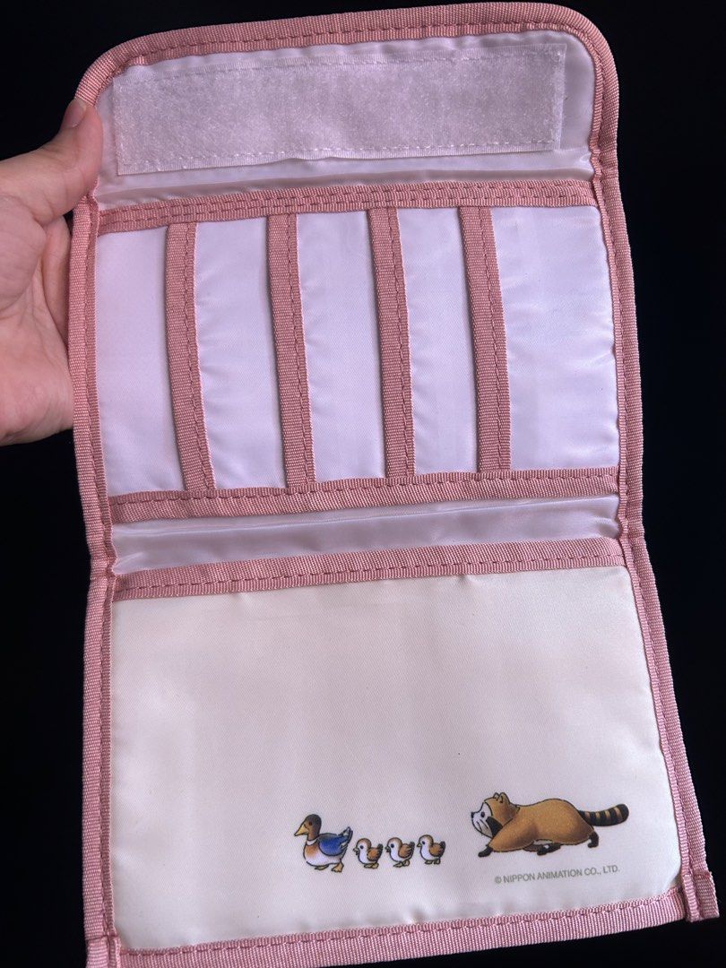 Limited Edition Rascal the Raccoon Multi-Pouch (Category: Purses & Pouches) located in Manila. Submitted by zscollectibles (Listing ID 1462973170, Image 3). Description: 🍀✨Please read before messaging. Thank you.✨🍀 ❗️No return no exchange. Actual item posted. ❗️No haggling. LP Posted. ❗️No cancellation once order confirmed and scheduled for shipping. ❗️J&T, or your choice your book. (SF shouldered by the buyer) ❗️Shipping every friday. ❗️Gcash 