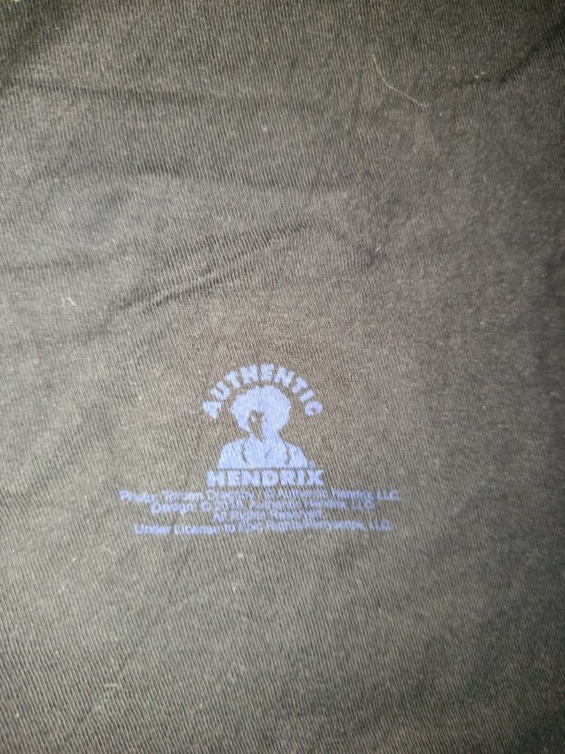 Liquid Blue Hendrix "Are You Experienced" (Category: Tshirts & Polo Shirts ) located in Valenzuela. Submitted by d.repolthrift (Listing ID 1463012293, Image 3). Description: - Jimi Hendrix 'Are You Experienced' Graphic T-Shirt - Brand: Liquid Blue - Size: XL -Width:22.5 -Length:28.5 -As new condition - Material: 100% Cotton - Features a classic psychedelic design - Perfect for any Jimi Hendrix fan.