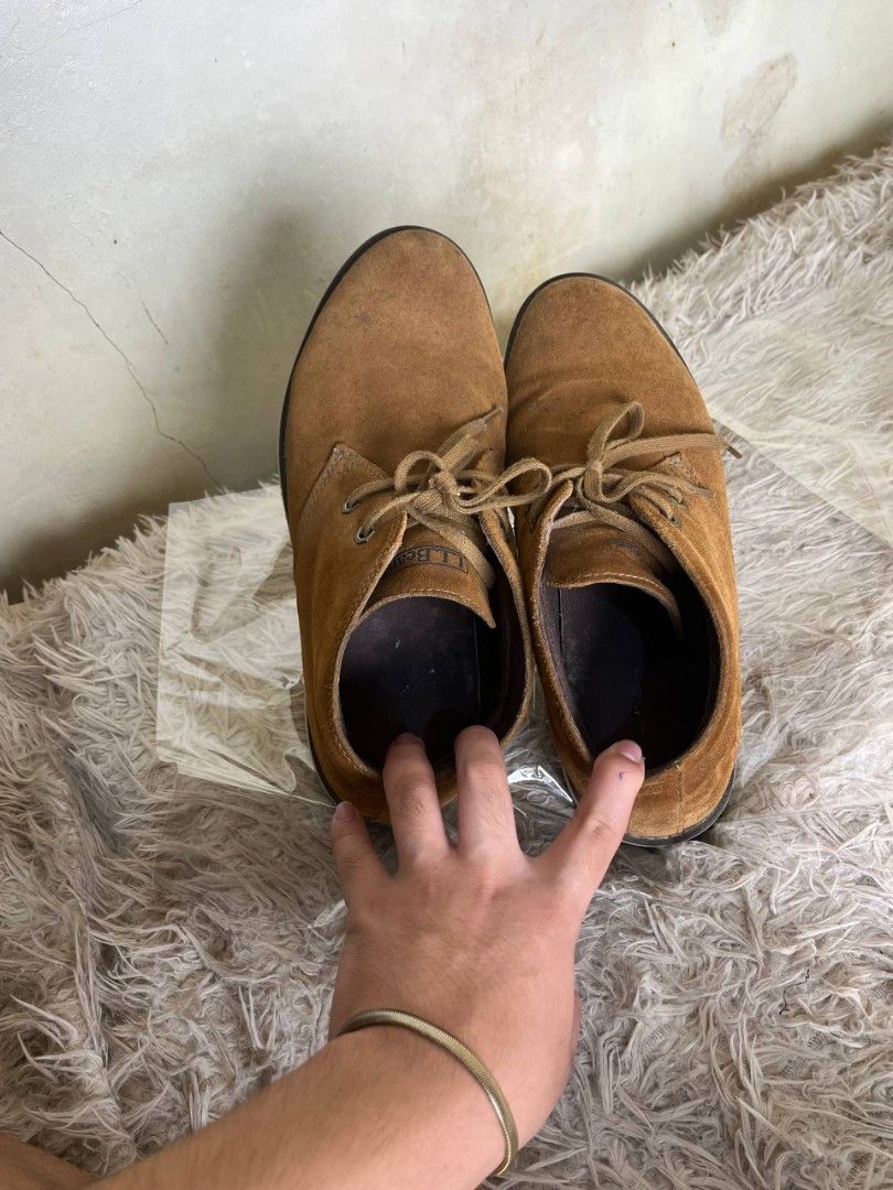 L.L. BEAN BOOTS (Category: Boots) located in Baguio. Submitted by labelleferroniere (Listing ID 1463048220, Image 3). Description: accepting offers 😁 loc baguio.