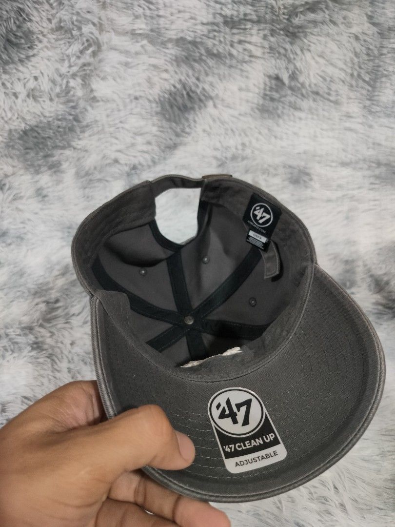 Loewe x 47 (Category: Caps & Hats) located in Midsayap. Submitted by rogeandrei29987 (Listing ID 1462993856, Image 3). Description: 📌Loewe by 47 •9/10 cr •Excellent condi •Line sa strap/need rewash MOP: Gcash Courier✈️: J&T Unli vouch/Vc with item Loc: Kabacan, North Cotabato/Parang Maguindanao❤️.