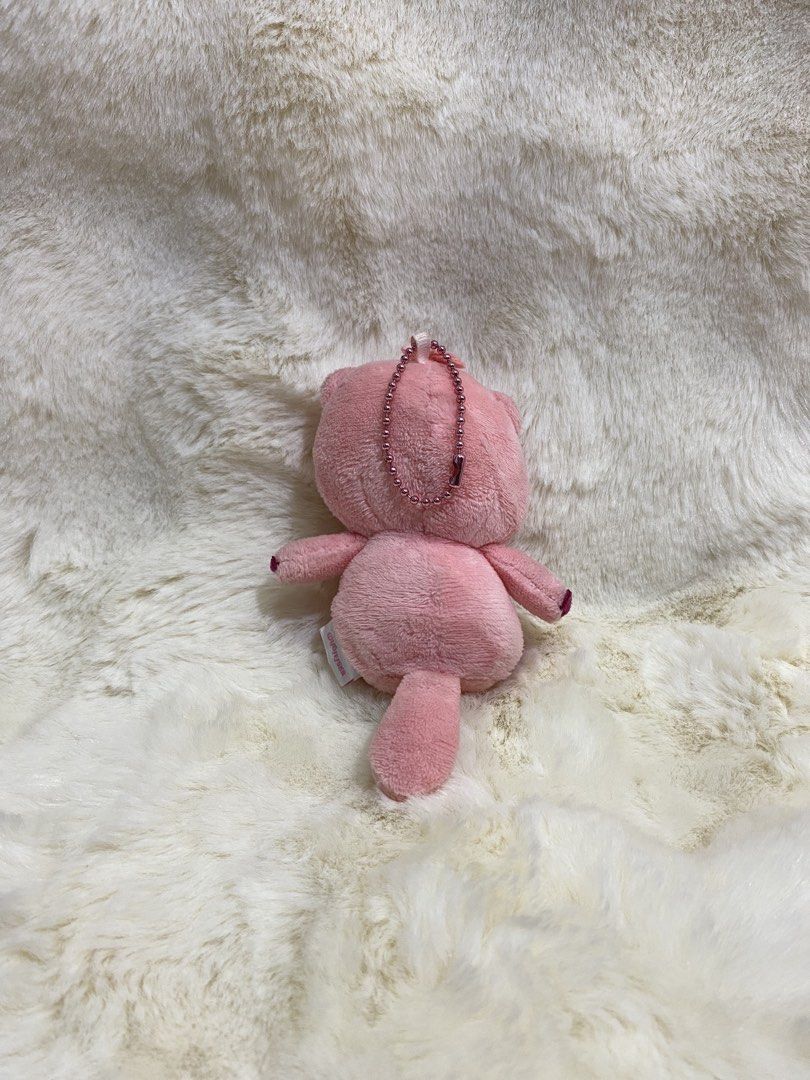 Loopy Plush Charm Keychain (Category: Plushies & Soft Toys) located in Kalibo. Submitted by ollie_stuffshop (Listing ID 1463046284, Image 2). Description: Before you send your inquiries: ❗️Last Price is already posted ❗️Manage your expectations, WYSIWYG ❗️May need washing ❗️Dropoff is every Wednesday & Sunday - Adorable pink plush toy of Loopy from Pororo. - Features a convenient keychain attachment. - Super soft and cuddly material. - Ideal for 