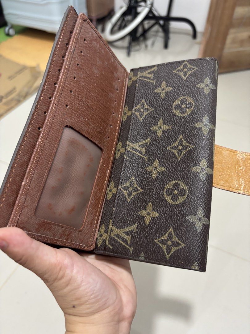 Louis Vuitton Monogram Long Wallet (Category: Luxury Bags & Wallets) located in Manila. Submitted by robbyrabbit (Listing ID 1462916737, Image 3). Description: - Authentic Louis Vuitton Monogram Wallet - Ample card slots for organization - Secure zippered compartment for coins/small items - Shows some signs of interior wear, as pictured - Plenty of life remaining, great value - Sold as is.