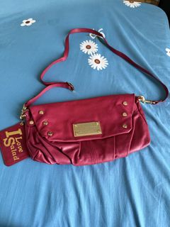 (Category: ) located in . Submitted by itscarriegirl (Listing ID 1463105230, Image 1). Description: .