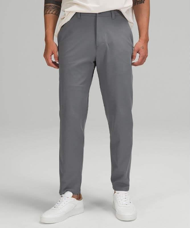 LULULEMON COMMISSION SLIM PANTS WARPSTREME (Category: Trousers) located in Santa Rosa. Submitted by alejon007 (Listing ID 1463021864, Image 1). Description: LULULEMON COMMISSION SLIM PANTS WARPSTREME SLIM/STRETCH FIT 100% legit With dot size/searchable code Excellent condition Cut care tag only No major issues Size 30 x 40.5 length PRIC 1⃣6⃣8⃣0⃣ PM.