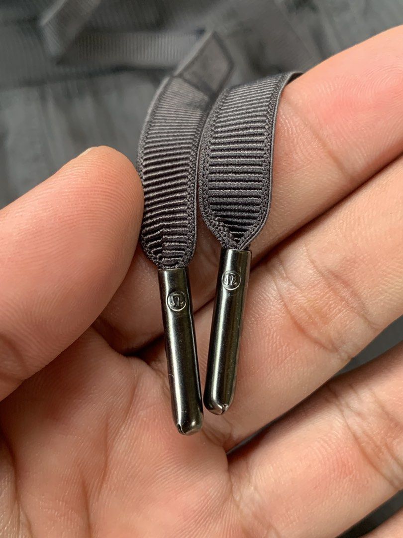 LULULEMON JOGGER xs (Category: Activewear) located in Davao. Submitted by ronnie.8104 (Listing ID 1462940949, Image 2). Description: XS ON TAG NO ISSUE.