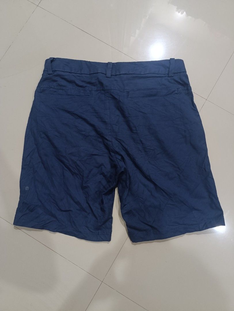 Lululemon ABC shorts (Category: Shorts) located in Davao. Submitted by idioticthrifter (Listing ID 1463087411, Image 3). Description: - Navy blue Lululemon shorts - Button and zip closure - Two side pockets - Two back pockets (one with button closure) - Small Lululemon logo on left leg - Versatile for workouts or casual wear -32-33 waist x 19 length.