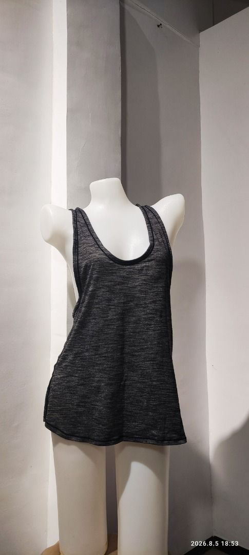 Lululemon (size 6) On Track Tank (Category: Activewear) located in Calamba. Submitted by lulu.thrift.finds (Listing ID 1462997353, Image 3). Description: Lululemon Size 6 On Track Tank No discount for single items. Can give a little discount for multiple-item purchases. Kindly check my store, selling all lulu :) First to pay basis Payment via GCash only Shipped thru Jnt within 2-3 days Free shipping for min 1.5k purchase Items will only be reserv