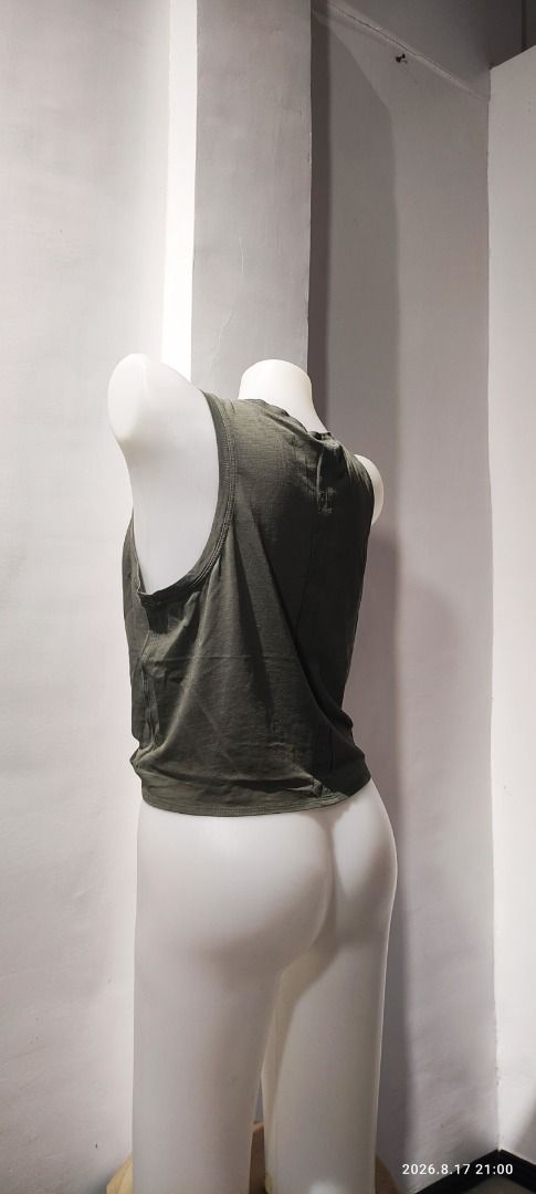 Lululemon (size 8) All Tied Up Tank (Category: Activewear) located in Calamba. Submitted by lulu.thrift.finds (Listing ID 1462949753, Image 2). Description: Lululemon Size 8 All Tied Up Tank No discount for single items. Can give a little discount for multiple-item purchases. Kindly check my store, selling all lulu :) First to pay basis Payment via GCash only Shipped thru Jnt within 2-3 days Free shipping for min 1.5k purchase Items will only be 