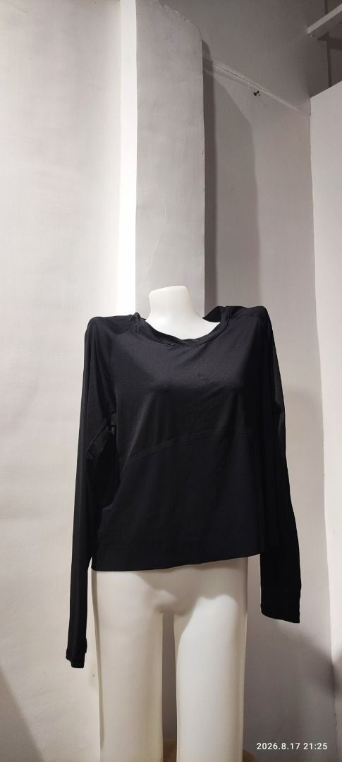 Lululemon (size 8) Long Sleeve (Category: Activewear) located in Calamba. Submitted by lulu.thrift.finds (Listing ID 1462952288, Image 2). Description: Lululemon Size 8 Long Sleeve No discount for single items. Can give a little discount for multiple-item purchases. Kindly check my store, selling all lulu :) First to pay basis Payment via GCash only Shipped thru Jnt within 2-3 days Free shipping for min 1.5k purchase Items will only be reserved f