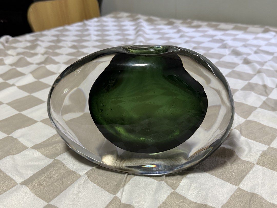 Lunare Glass Diffuser (Category: Vases & Decorative Bowls) located in Quezon City. Submitted by lovedlr_ (Listing ID 1463028124, Image 3). Description: - Unique oval-shaped glass vase - Features a deep green interior encased in clear glass - Modern and stylish design - Ideal for displaying flowers or as a standalone decor - Adds a contemporary touch to any room.
