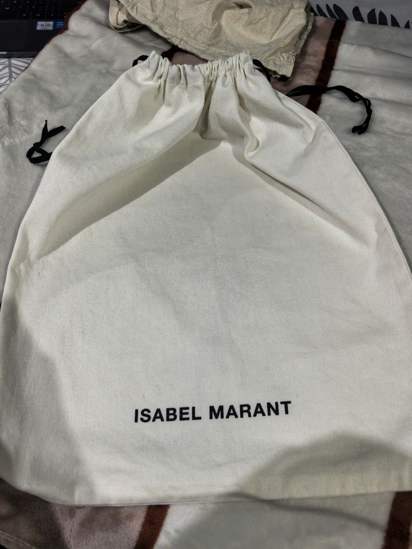 Luxury Dust Bag ( Isabel Marant) (Category: Luxury Accessories) located in Batangas. Submitted by theitemspot (Listing ID 1463019912, Image 3). Description: Lux Dust Bag (Isabel Marant) Like new No issue.