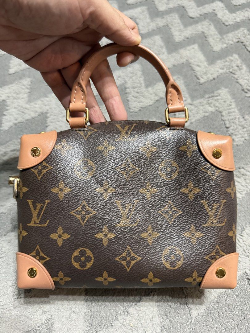 Lv - Petite Malle Souple handbag (Category: Cross-body Bags) located in Cavite. Submitted by commoncourtesy (Listing ID 1463097907, Image 3). Description: Self authentication Used condition Still very presentable .