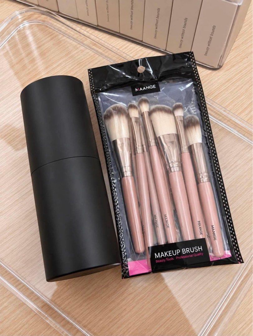 Maange 9pcs brush + barrel (Category: Makeup) located in San Jose del Monte. Submitted by yumiii24 (Listing ID 1462915269, Image 1). Description: Maange 9pcs brush + barrel ₱299 per set.