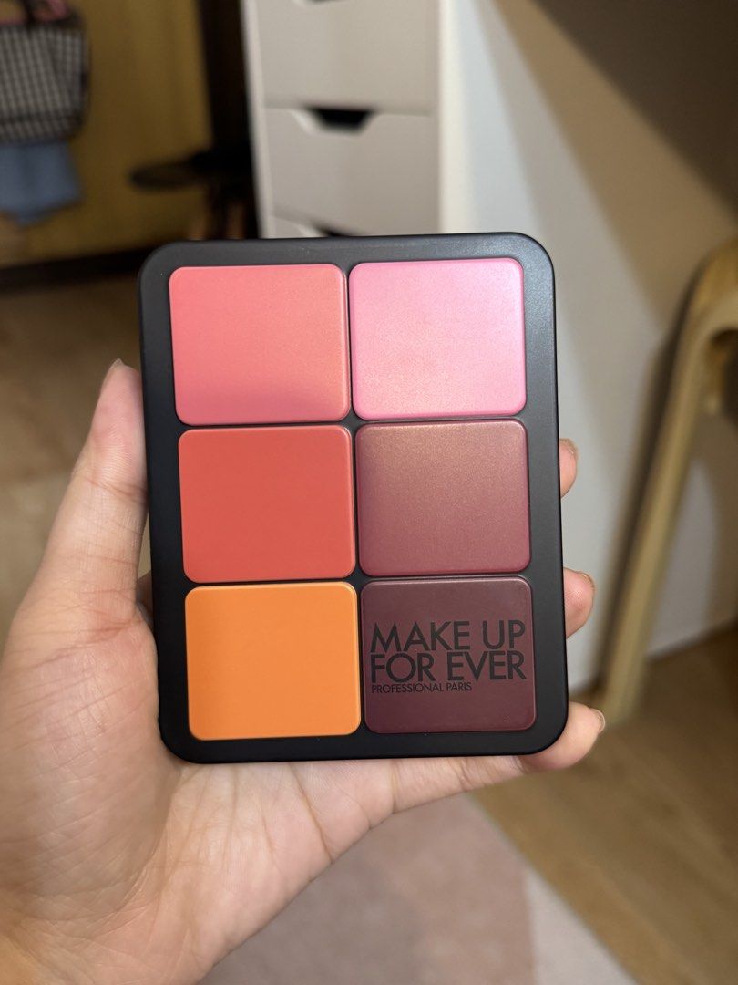 MAKEUP FOREVER HD SKIN BLUSH & GLOW PALETTE (Category: Makeup) located in Quezon City. Submitted by declutteringella (Listing ID 1462908029, Image 1). Description: - BLUSH & HIGHLIGHT - LIGHTLY USED - NO BOX - USED 1-2x PER PAN .