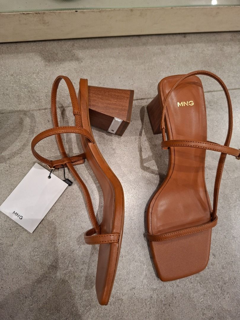 MANGO Sandals (Category: Casual Shoes) located in Indang. Submitted by ednamanlapaz21 (Listing ID 1462930195, Image 3). Description: With Box.