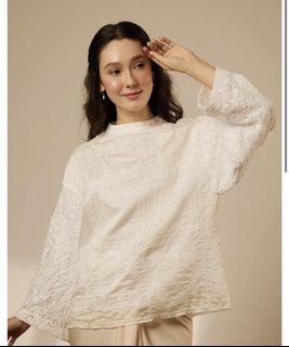 (Category: ) located in . Submitted by fabulous.preloved (Listing ID 1462992836, Image 1). Description: .