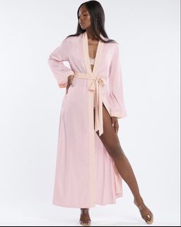 (Category: ) located in . Submitted by sahm_shopfashion (Listing ID 1462987664, Image 1). Description: .