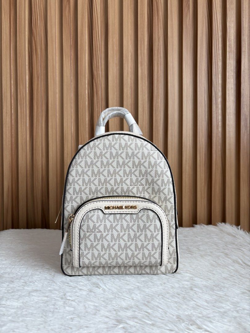 MICHAEL KORS MULTI-WAY MINI BACKPACK (Category: Luxury Bags & Wallets) located in Imus. Submitted by dumpitlikeaqueen (Listing ID 1462898003, Image 1). Description: • From the U.S. • With care cards & plastic • With small stain from storage as seen in the last photo • Open for layaway • Instagram Shop: @dumpitlikeaqueen.