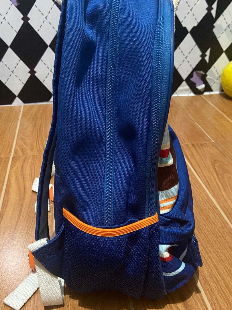 Mickey's surf up backpack (Category: Babies & Kids Fashion) located in Balanga. Submitted by itsjuliaden07 (Listing ID 1463048781, Image 3). Description: .