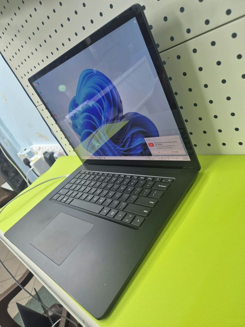 Microsoft surface (Category: Laptops & Notebooks) located in Singapore. Submitted by cloudinfotech04-76 (Listing ID 1462971349, Image 2). Description: 🔥 MICROSOFT SURFACE A1979 – CORE i7 11TH GEN 🔥 💻 Specifications: • Intel Core i7 11th Gen Processor • 16GB RAM • 512GB SSD • Windows 11 • Touchscreen Display • Wi-Fi & Bluetooth • Slim, Lightweight & Premium Design ✅ Good Working Condition ✅ Tested & Ready to Use ✅ Suitable for Office, Study, Bu