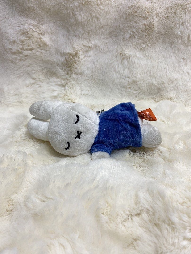 Miffy Plush Keychain Blue Dress (Category: Plushies & Soft Toys) located in Kalibo. Submitted by ollie_stuffshop (Listing ID 1463116100, Image 1). Description: Before you send your inquiries: ❗️Last Price is already posted ❗️Manage your expectations, WYSIWYG ❗️May need washing ❗️Dropoff is every Wednesday & Sunday - Adorable Miffy plush keychain - Comes with a cute blue dress - Equipped with a metal clip and ring for easy attachment - Ideal gift 