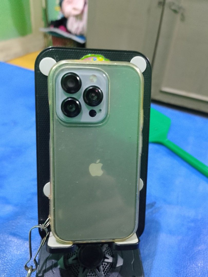 Mini phone (Category: Others) located in Quezon City. Submitted by cecilletee21 (Listing ID 1462921308, Image 2). Description: txt me 09498268529 .