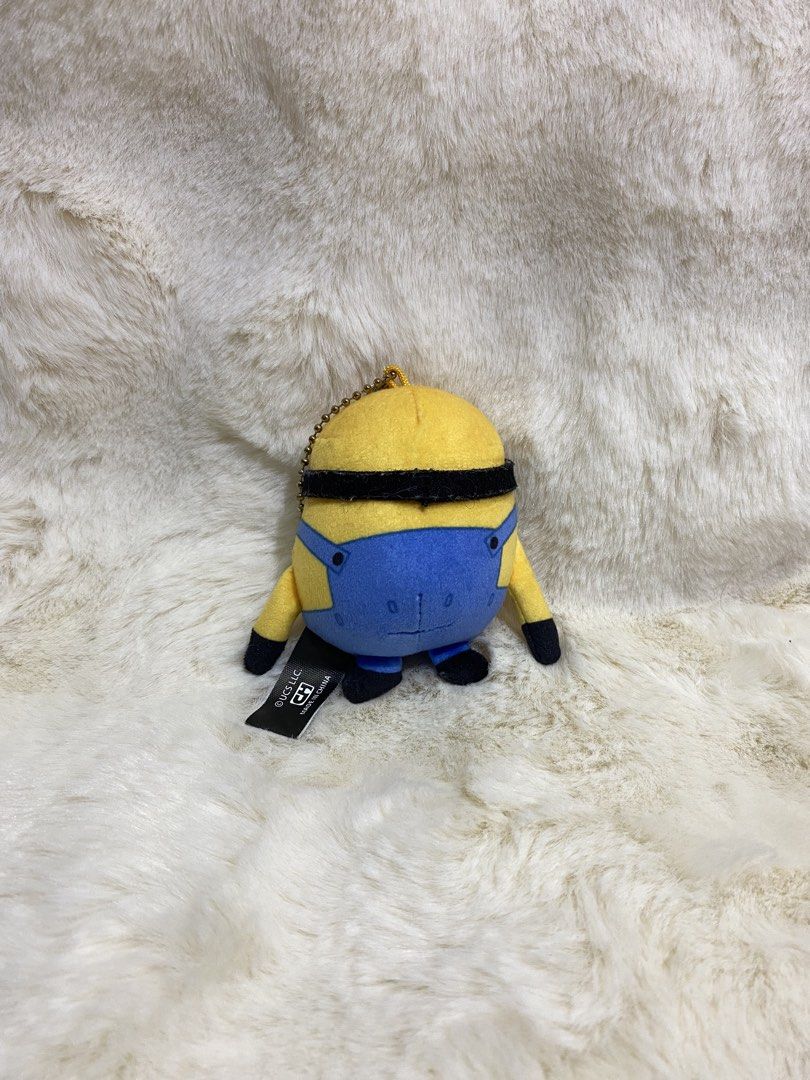 Minions Bob Plush Charm Keychain (Category: Character Goods) located in Kalibo. Submitted by ollie_stuffshop (Listing ID 1463036460, Image 2). Description: Before you send your inquiries: ❗️Last Price is already posted ❗️Manage your expectations, WYSIWYG ❗️May need washing ❗️Dropoff is every Wednesday & Sunday - Adorable Minions plush toy with keychain. - Iconic blue overalls and goggles design. - Ideal for Minions movie fans. - Small and portabl