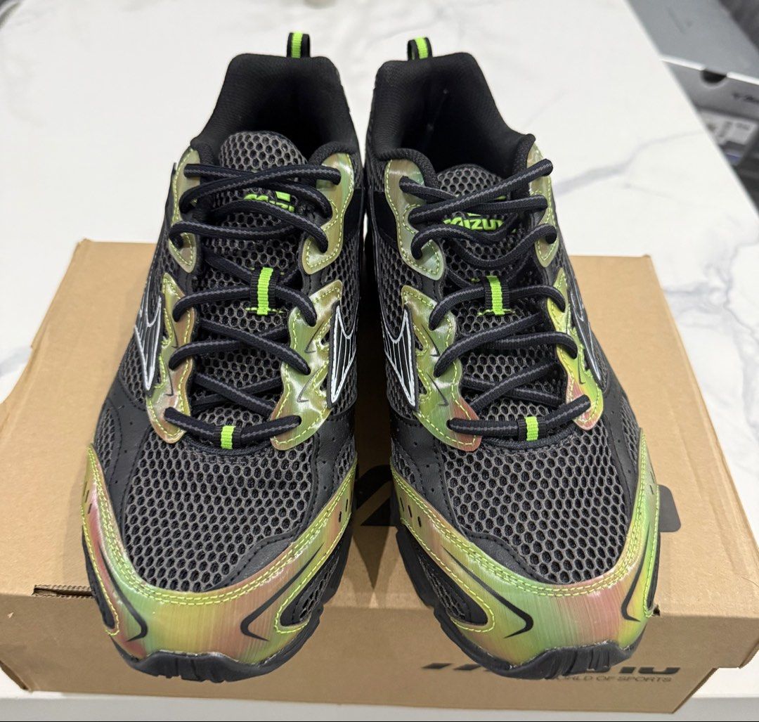 Mizuno MXR Midnigh Velocity Pack (Category: Sneakers) located in Manila. Submitted by dr.sheldon (Listing ID 1462994781, Image 2). Description: - Mizuno MXR - Size: 9.5 US Men's - Brand New (Replacement box) SRP 8500.