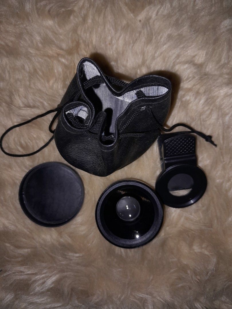 Mobile Phone Lens (Category: Other Mobile & Gadget Accessories) located in Caloocan City. Submitted by joysian_ (Listing ID 1462955372, Image 1). Description: .