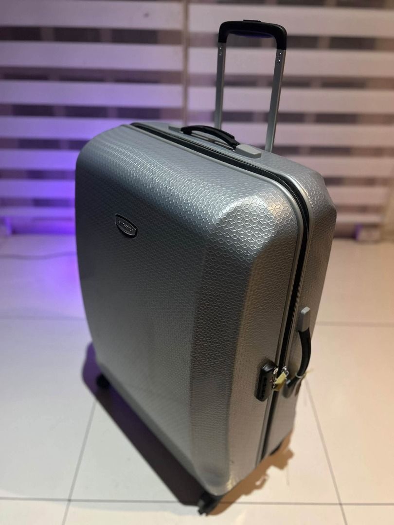 Modern Stylish Samsonite Luggage LARGE 28" silver (Category: Luggage) located in Las Pinas. Submitted by aron.aron (Listing ID 1463025635, Image 3). Description: Authentic JAPAN Model Samsonite Luggage w/ TSA lock Secured invisible zipper tech VG condition -minimal signs of usage. slight flaw see rubber cover part ng top handle, still strong. inside still looks new Dimensions: 28.5" x 19" x 13" Can be pick-up in Las Pinas near City Hall Or Lalamo