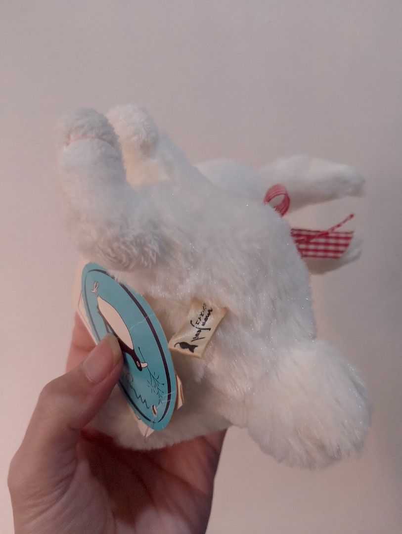 Mon Seuil Bunnies plush toy (Category: Plushies & Soft Toys) located in Manila. Submitted by aacollect.ph (Listing ID 1462889572, Image 3). Description: bundle.