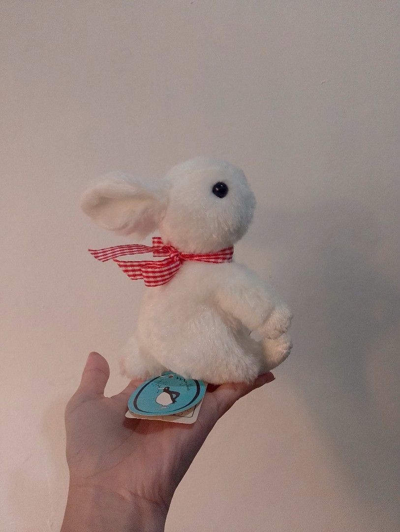 Mon Seuil Bunnies plush toy (Category: Plushies & Soft Toys) located in Manila. Submitted by aacollect.ph (Listing ID 1462889572, Image 2). Description: bundle.